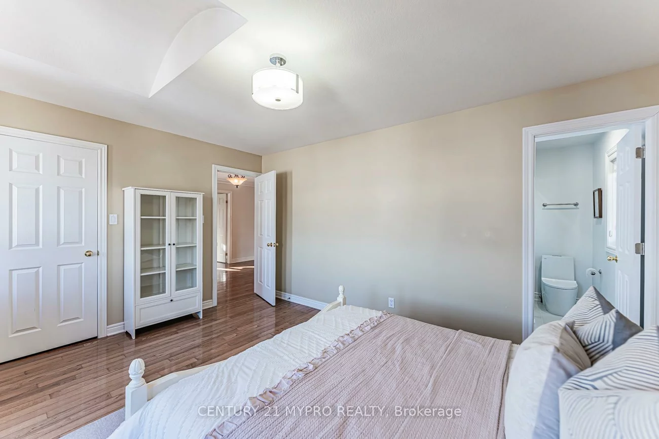 1033, Kestell, 1009 - JC Joshua Creek, Oakville