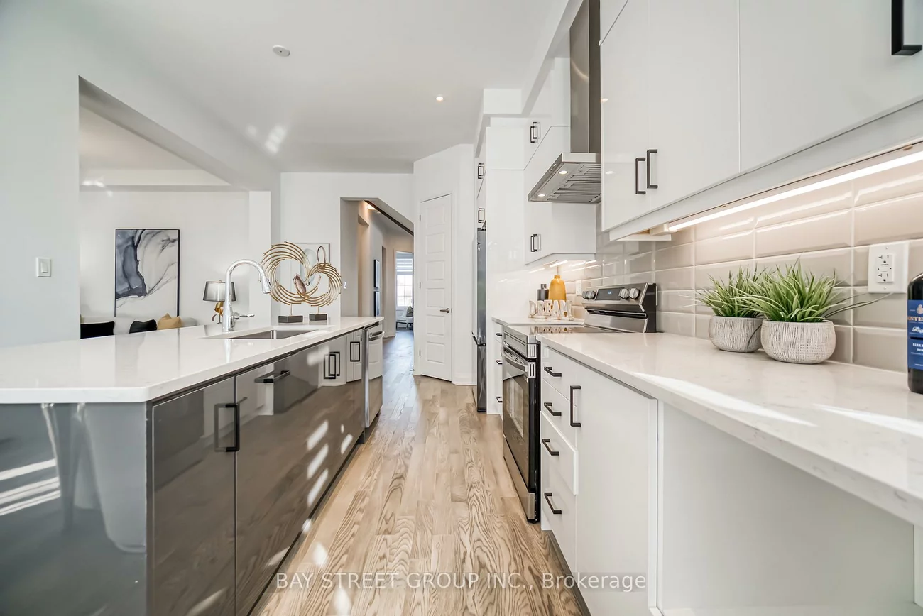 3190, William Cutmore, 1010 - JM Joshua Meadows, Oakville