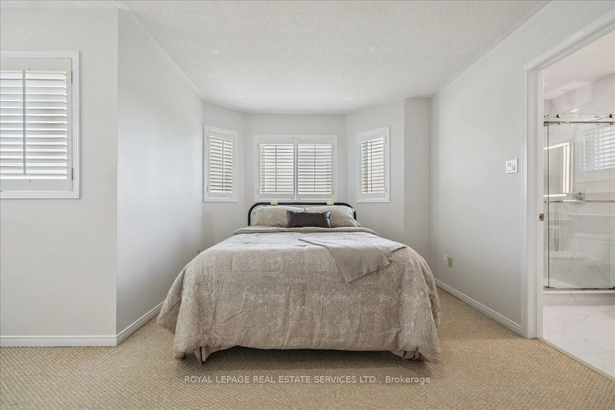 2365, Grand Ravine, 1015 - RO River Oaks, Oakville