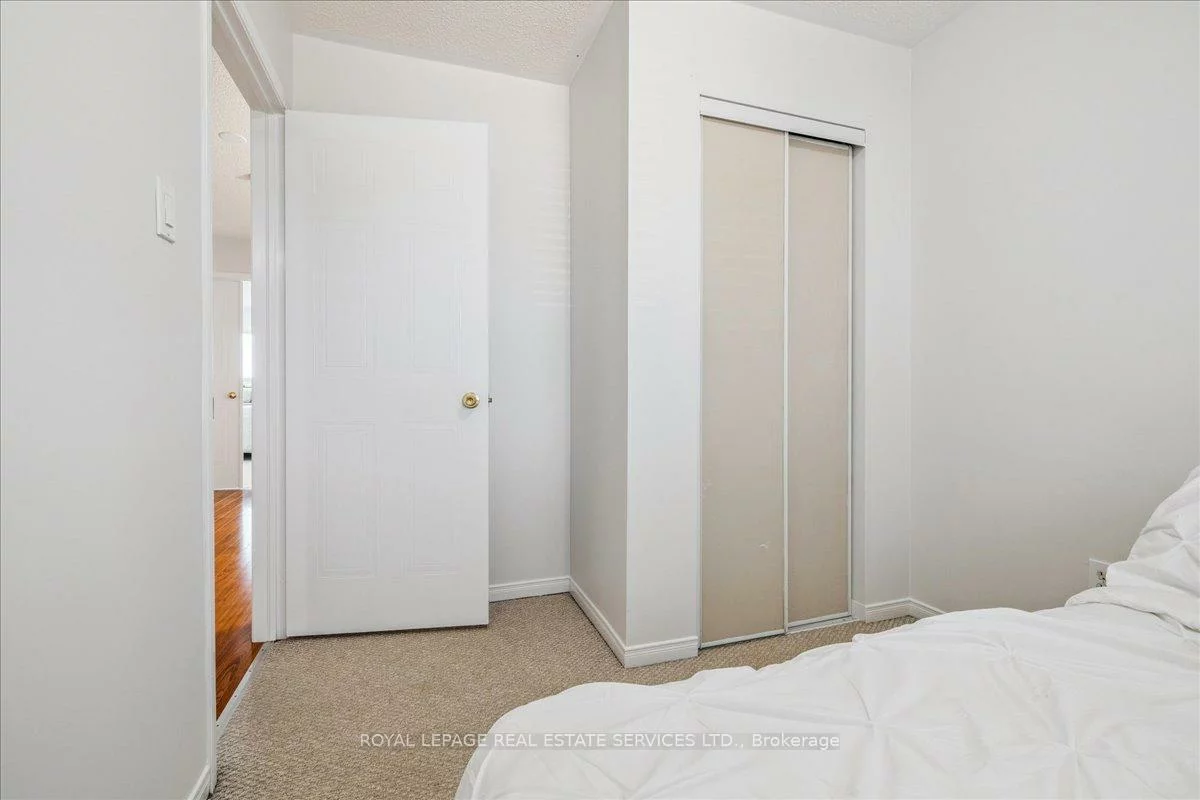 2365, Grand Ravine, 1015 - RO River Oaks, Oakville