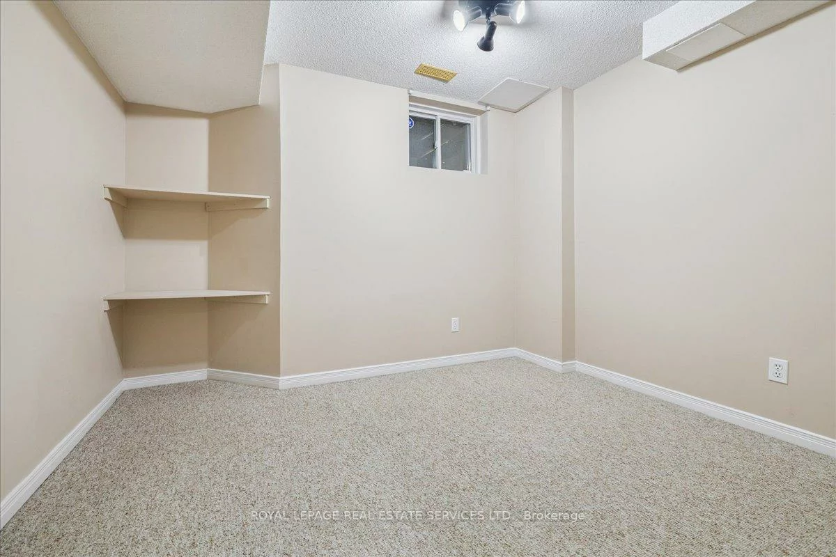 2365, Grand Ravine, 1015 - RO River Oaks, Oakville