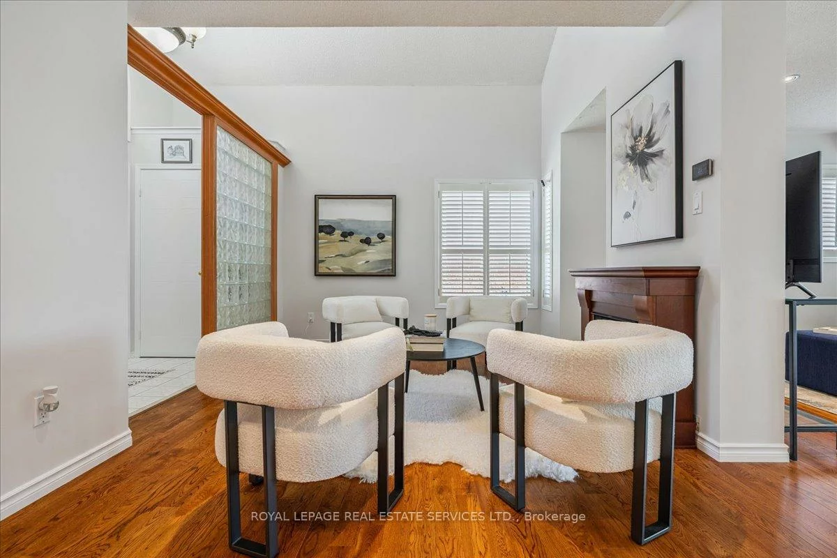 2365, Grand Ravine, 1015 - RO River Oaks, Oakville