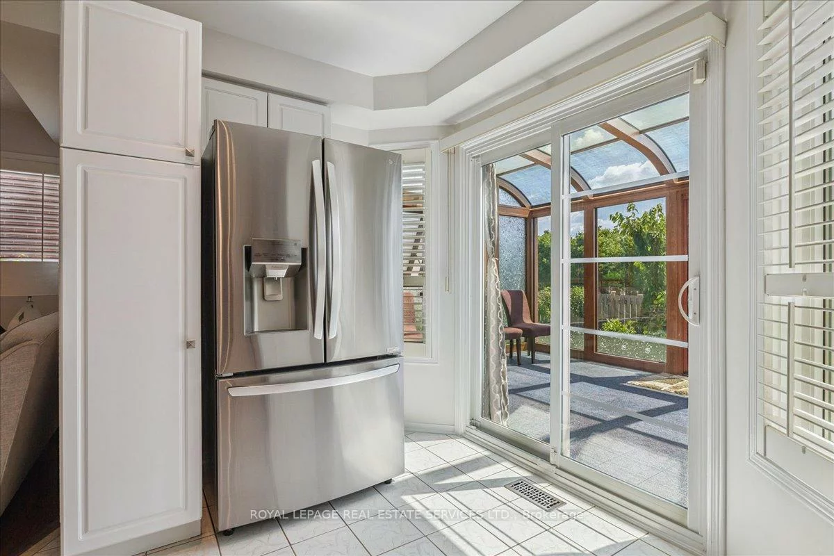 2365, Grand Ravine, 1015 - RO River Oaks, Oakville