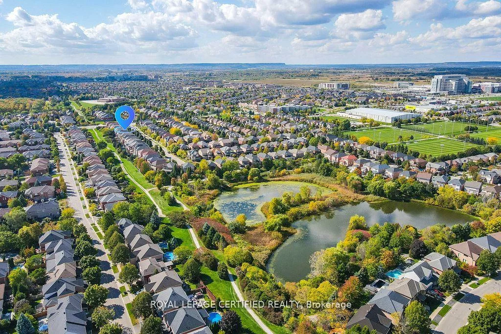 1468, Liverpool, 1022 - WT West Oak Trails, Oakville