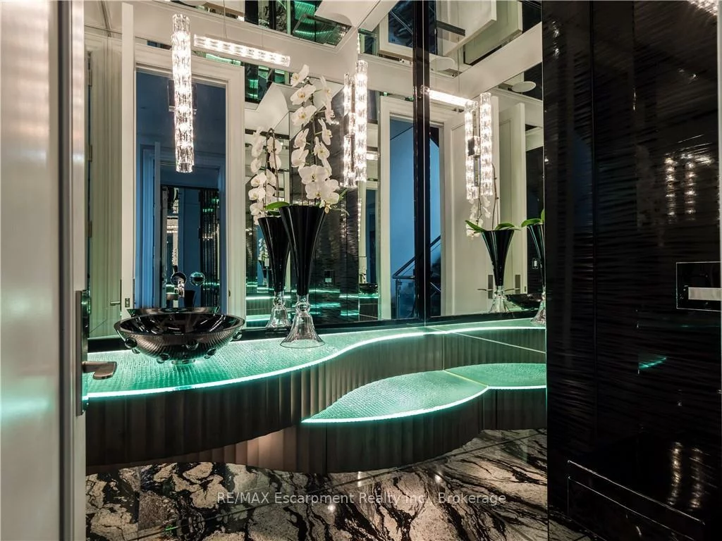 15, Chartwell, 1013 - OO Old Oakville, Oakville