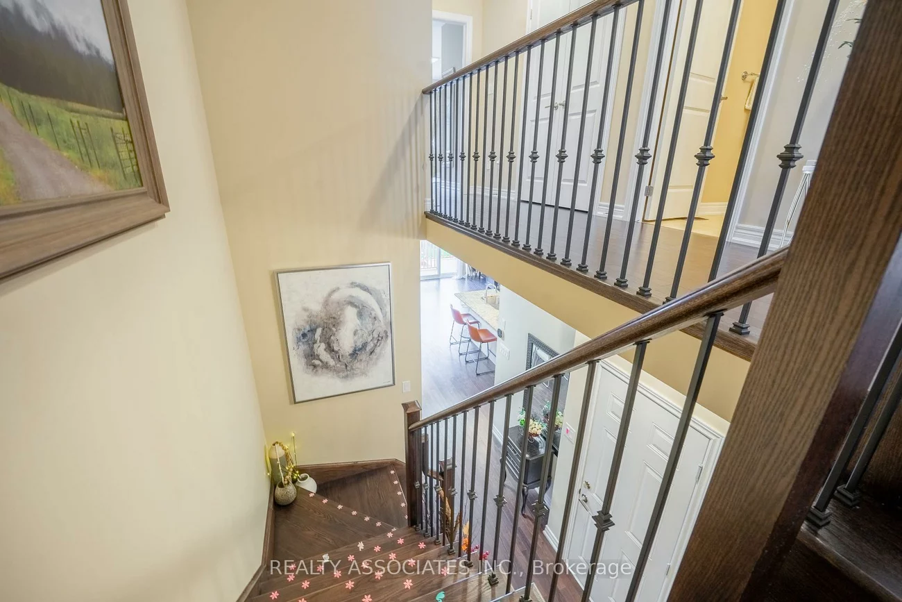 3333, Mockingbird, 1010 - JM Joshua Meadows, Oakville