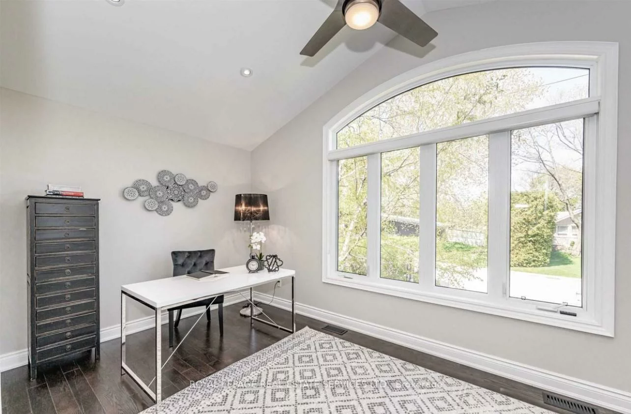 1302, Hillview, 1005 - FA Falgarwood, Oakville