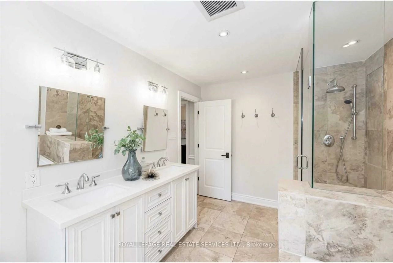 1302, Hillview, 1005 - FA Falgarwood, Oakville