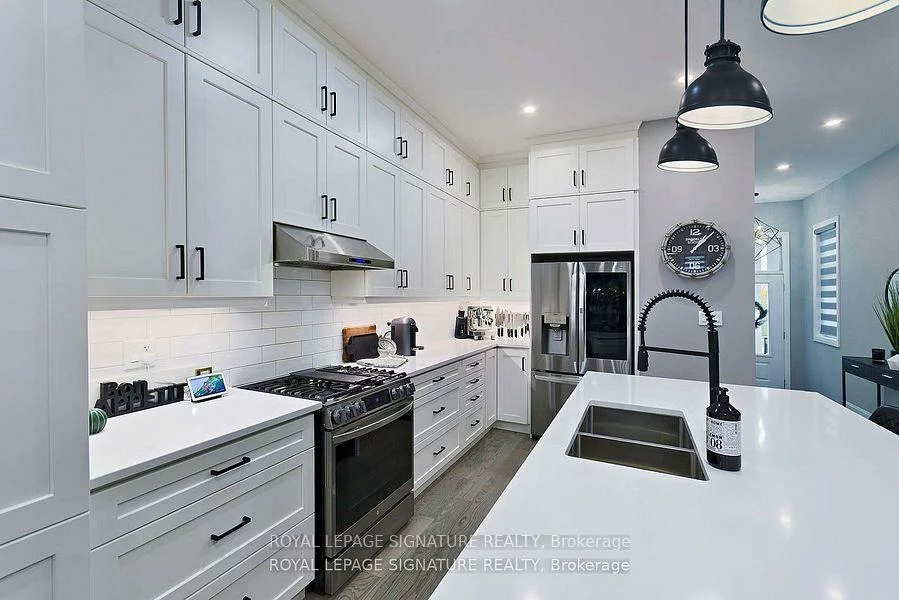 1467, Lakeport, 1010 - JM Joshua Meadows, Oakville