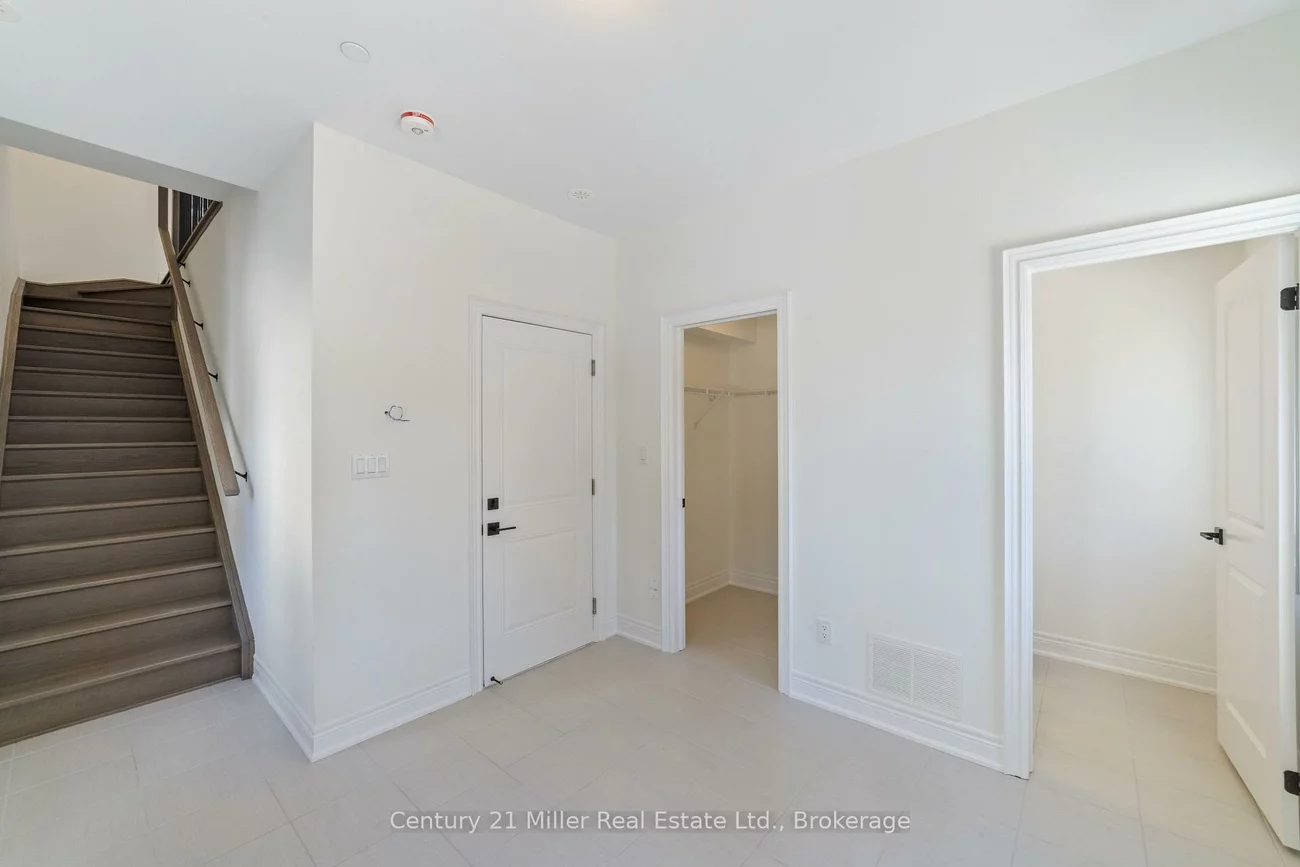 260, Melody, 1015 - RO River Oaks, Oakville