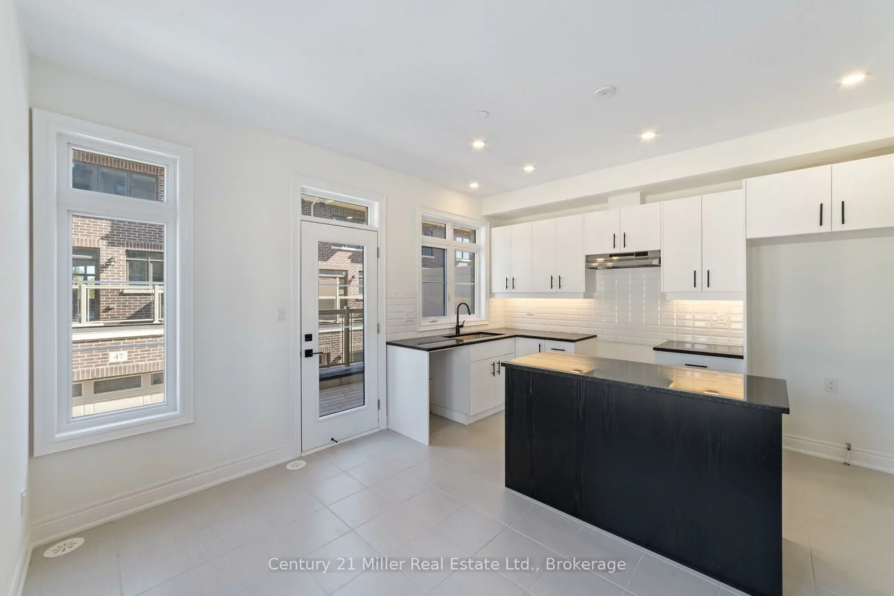 260, Melody, 1015 - RO River Oaks, Oakville