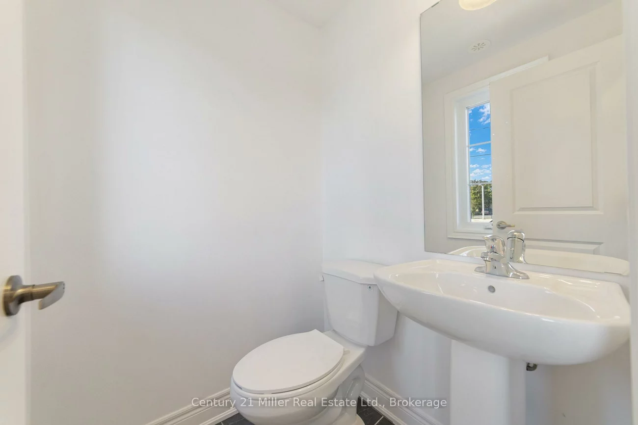 2140, Trafalgar, 1015 - RO River Oaks, Oakville