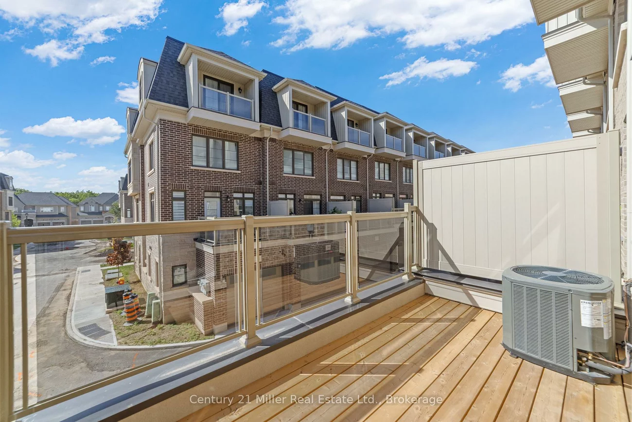 2140, Trafalgar, 1015 - RO River Oaks, Oakville