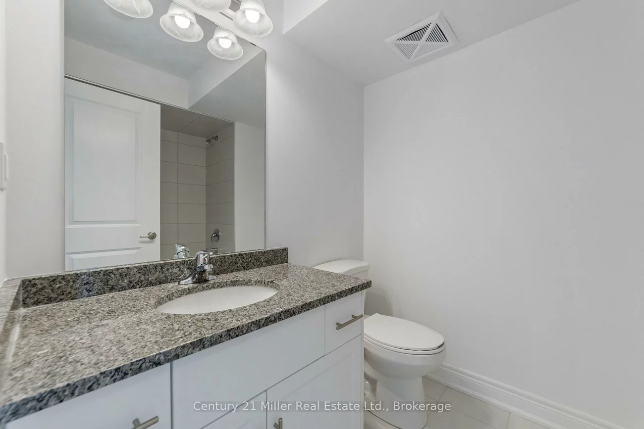 2140, Trafalgar, 1015 - RO River Oaks, Oakville