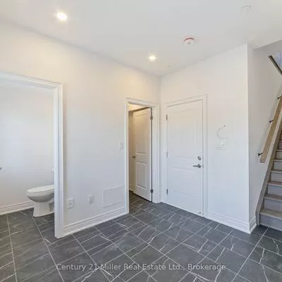 2140, Trafalgar, 1015 - RO River Oaks, Oakville