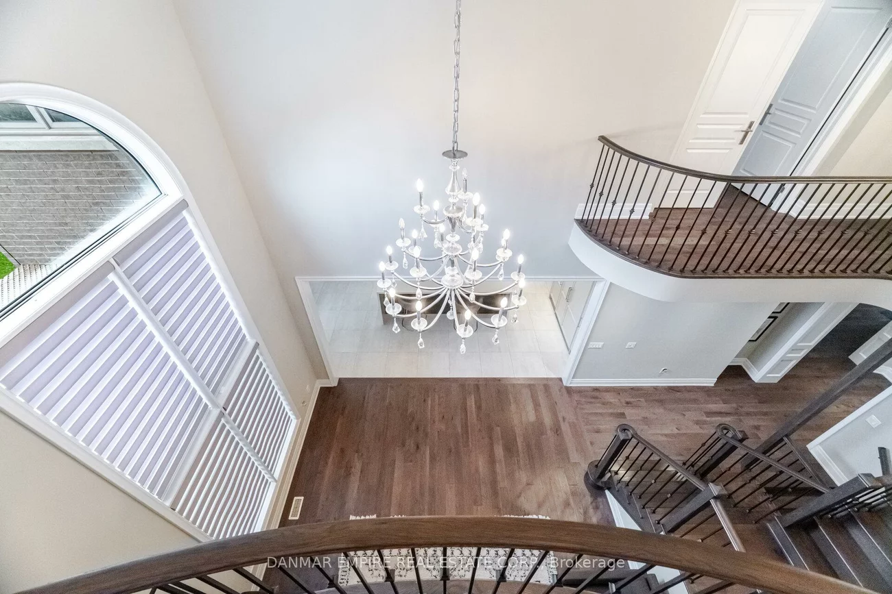 386, Tudor, 1020 - WO West, Oakville