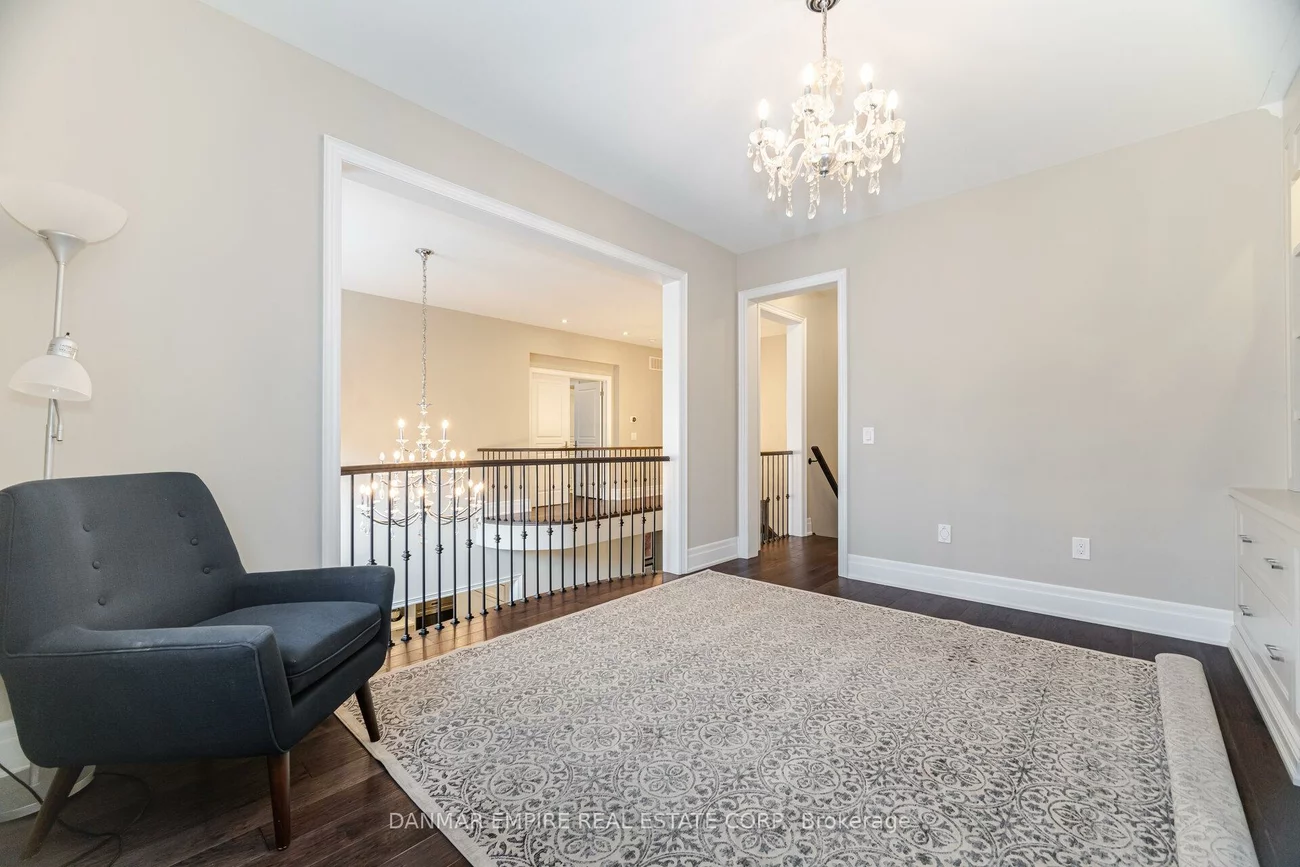 386, Tudor, 1020 - WO West, Oakville