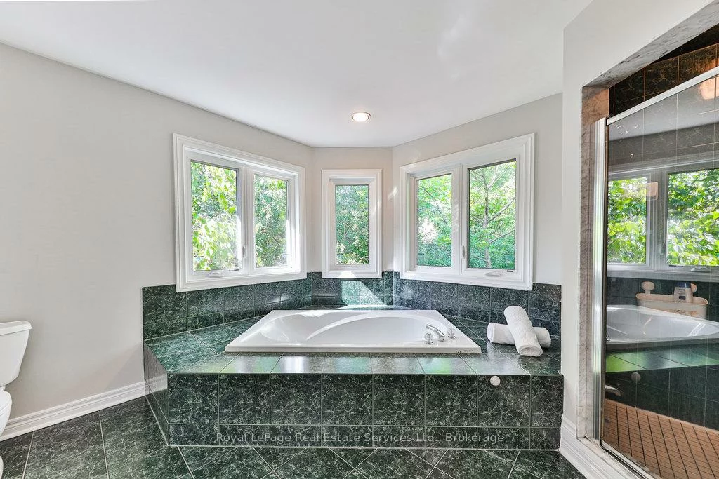 1688, Glenvista, 1009 - JC Joshua Creek, Oakville