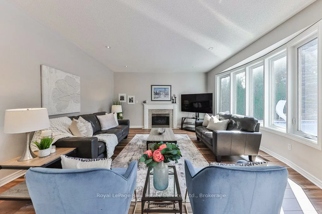 1688, Glenvista, 1009 - JC Joshua Creek, Oakville