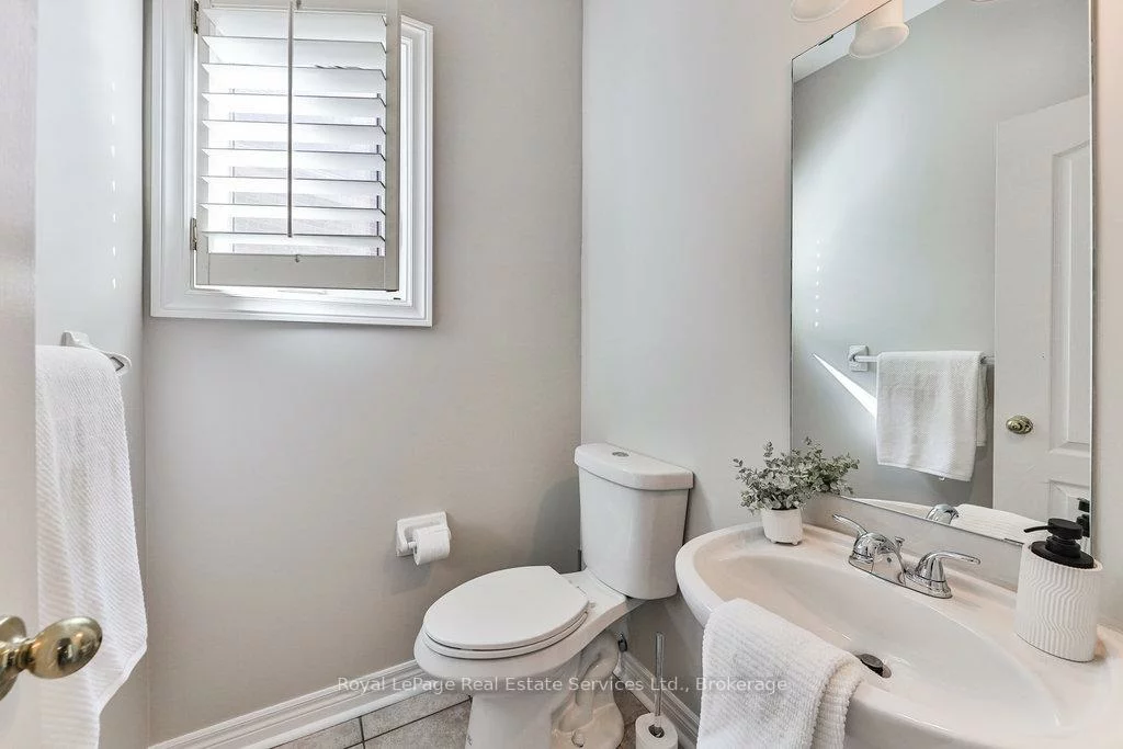 1688, Glenvista, 1009 - JC Joshua Creek, Oakville