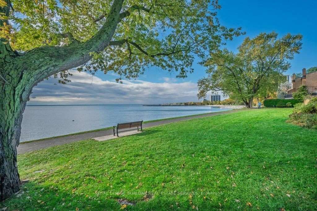 2063, Waters Edge, 1001 - BR Bronte, Oakville