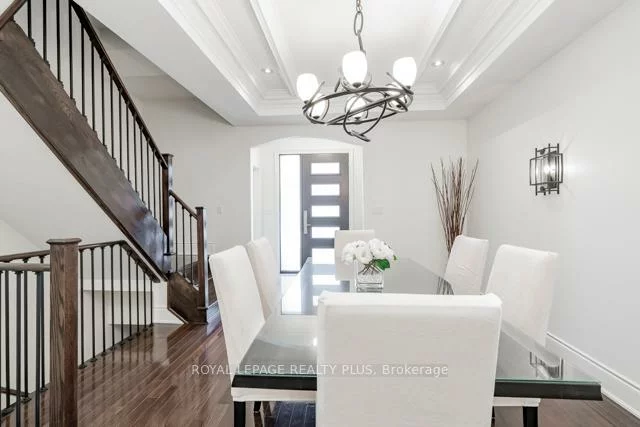 142, Rebecca, 1002 - CO Central, Oakville