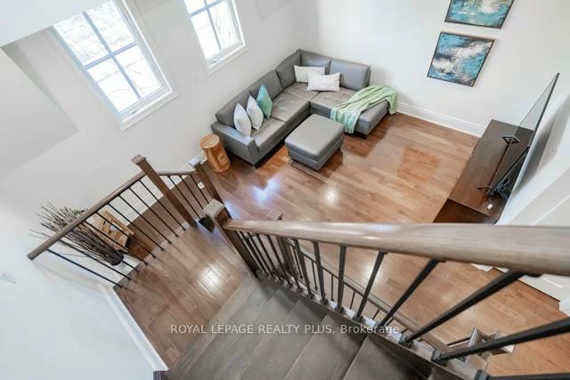 142, Rebecca, 1002 - CO Central, Oakville