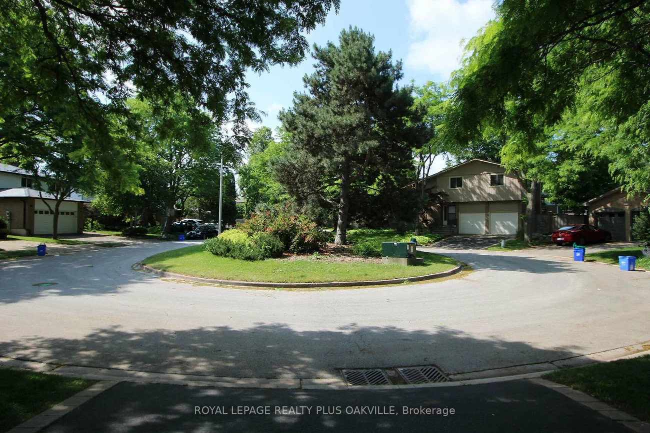 1303, Henley, 1005 - FA Falgarwood, Oakville