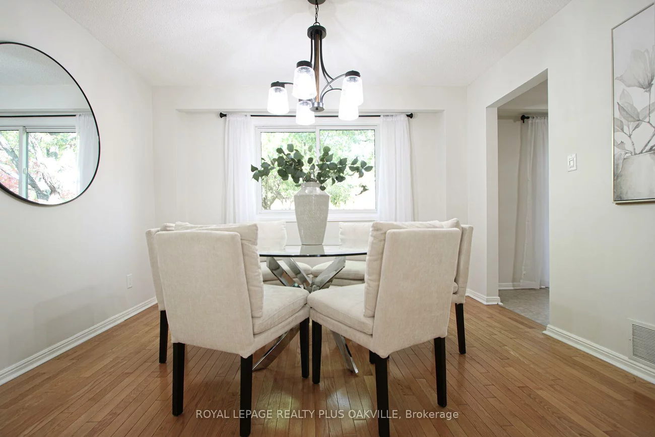 1303, Henley, 1005 - FA Falgarwood, Oakville