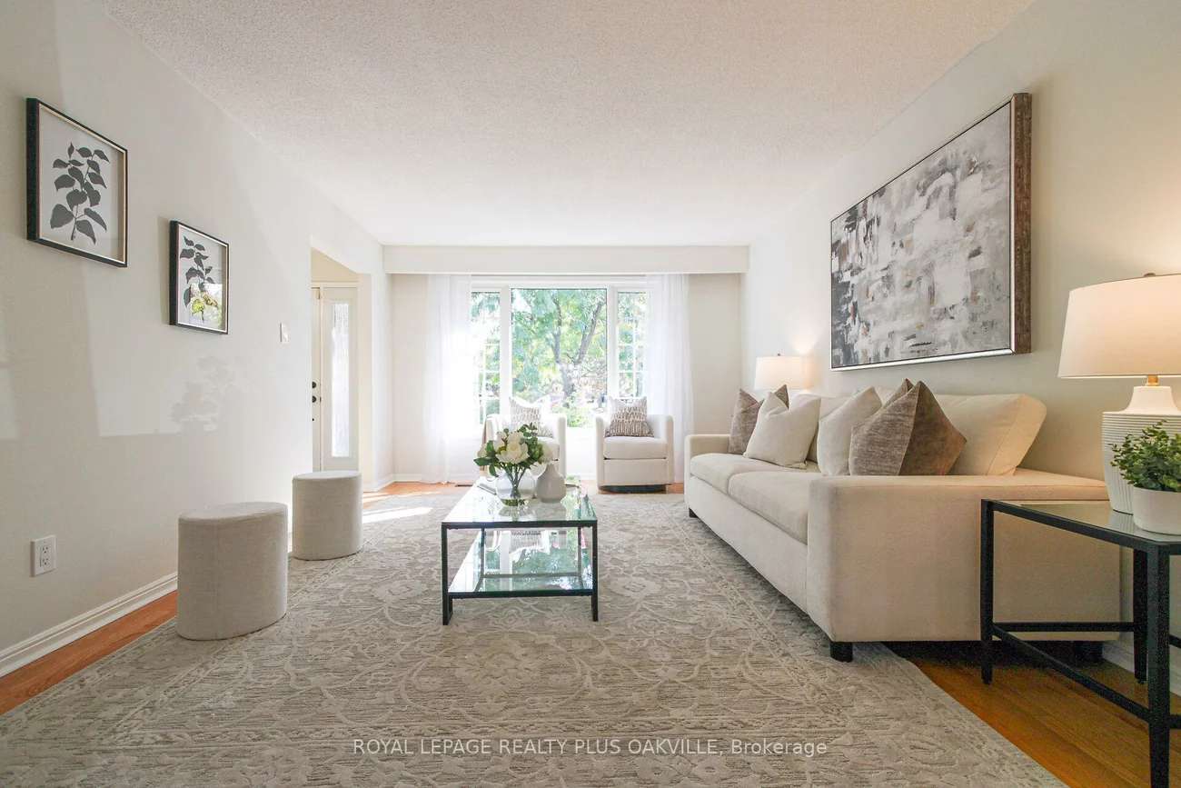 1303, Henley, 1005 - FA Falgarwood, Oakville