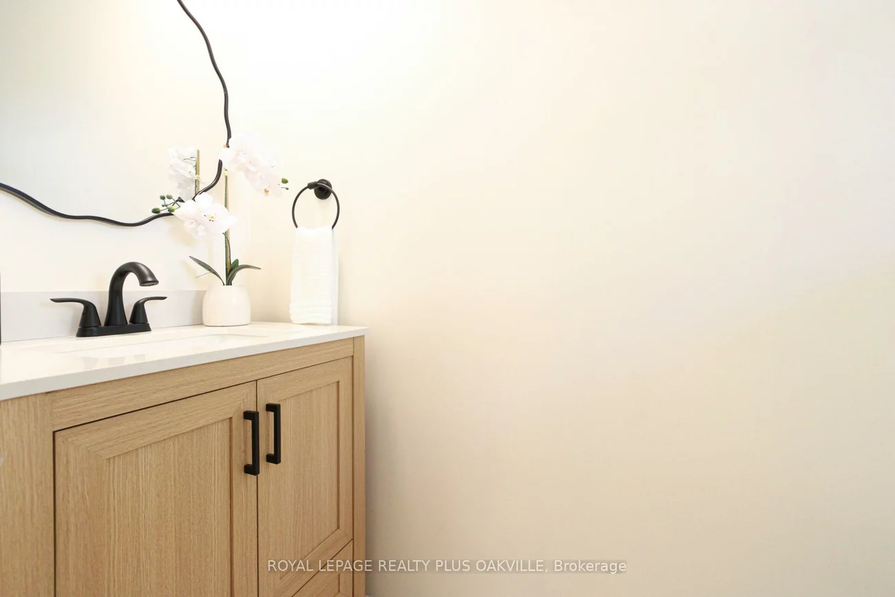 1303, Henley, 1005 - FA Falgarwood, Oakville