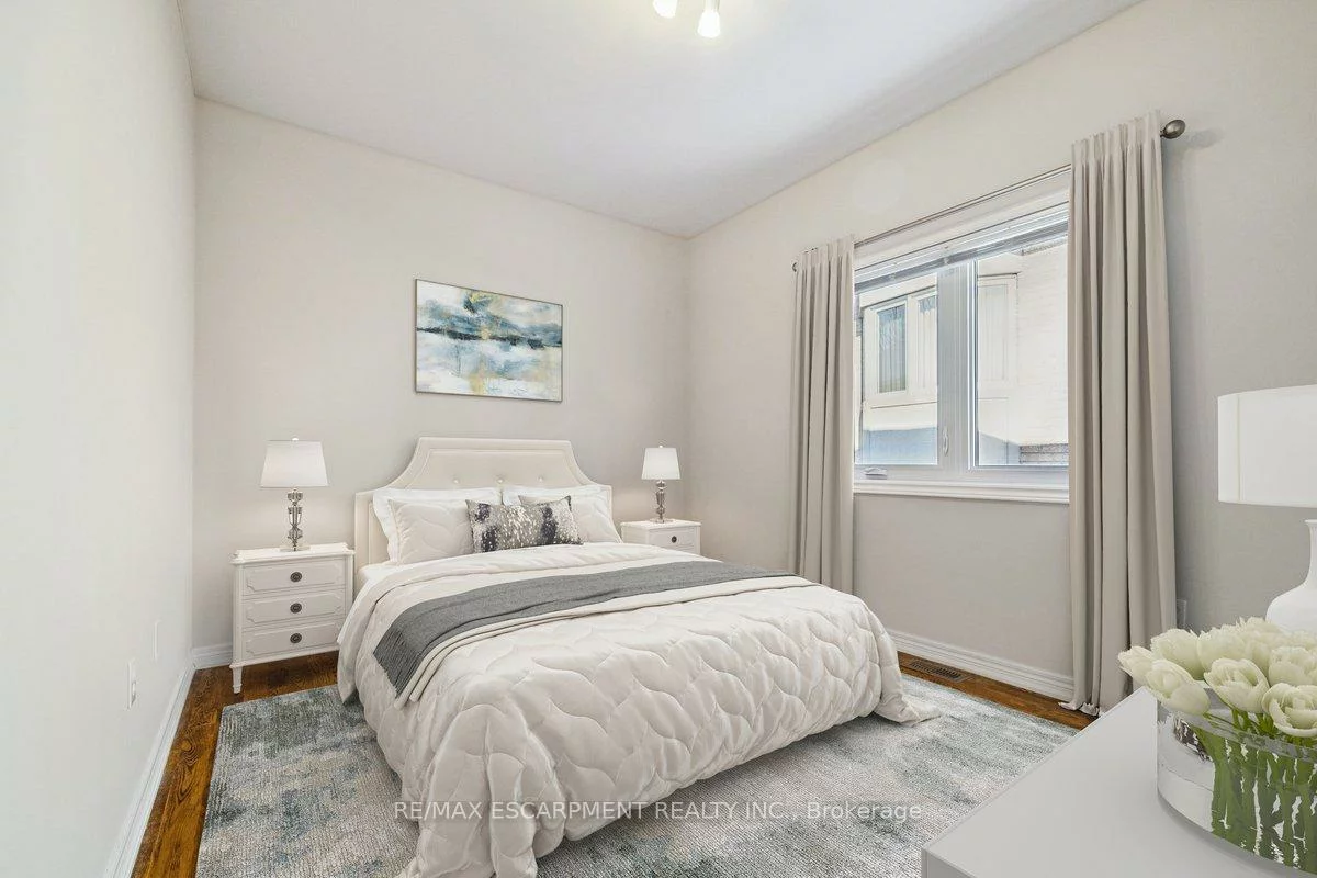 2428, Salcome, 1009 - JC Joshua Creek, Oakville