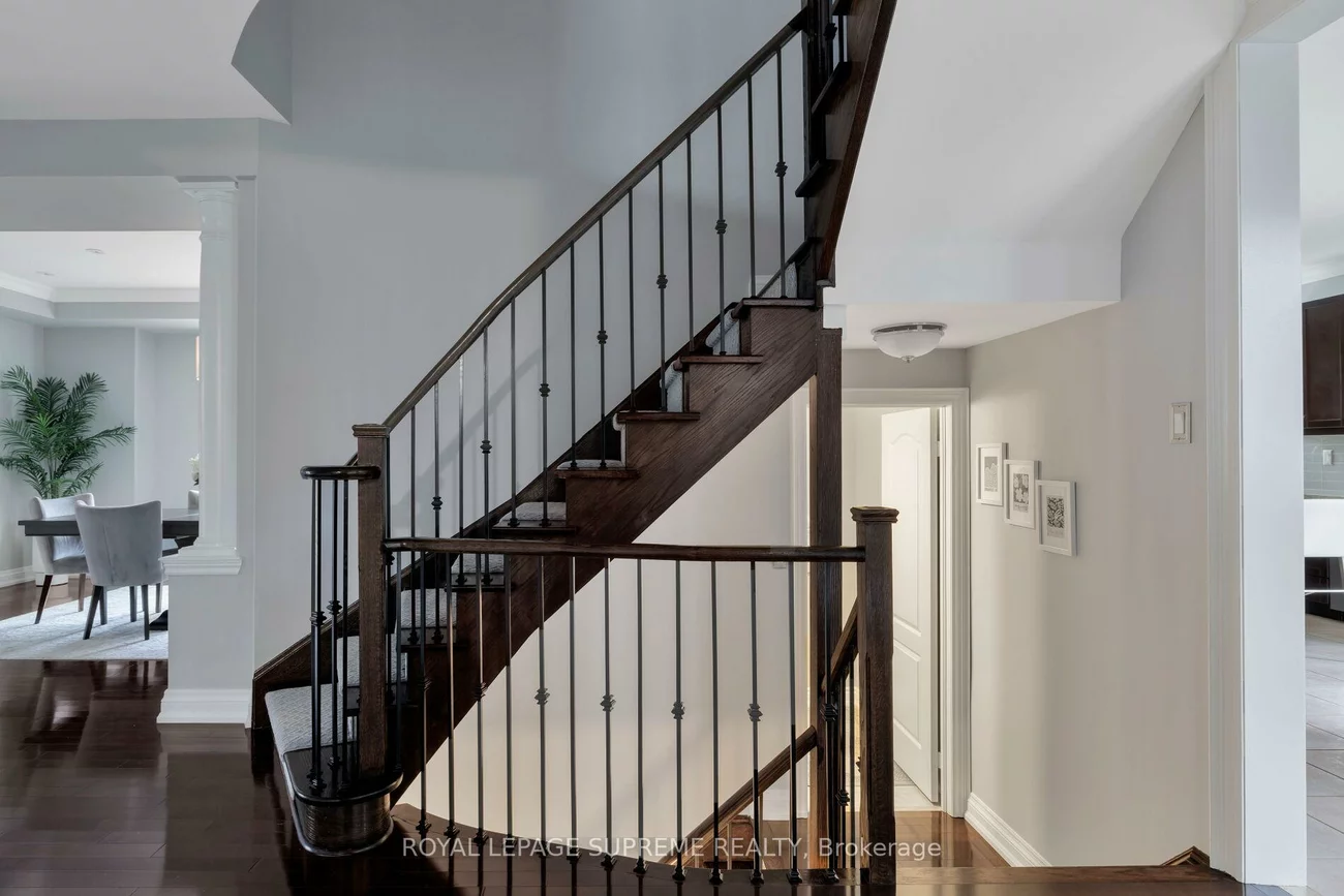 364, Creek Path, 1001 - BR Bronte, Oakville