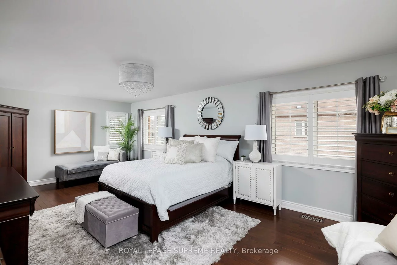 364, Creek Path, 1001 - BR Bronte, Oakville