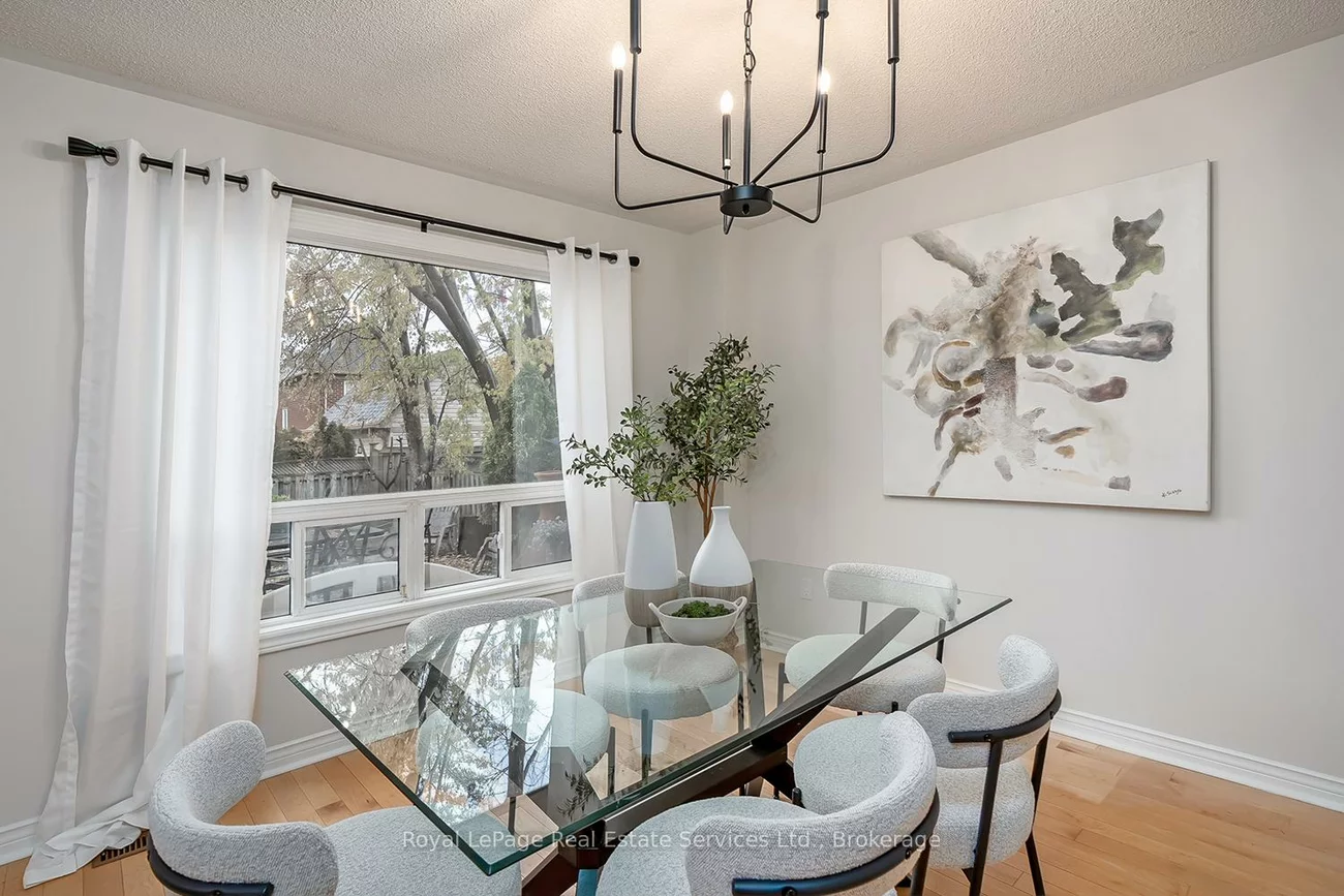 2620, Andover, 1015 - RO River Oaks, Oakville