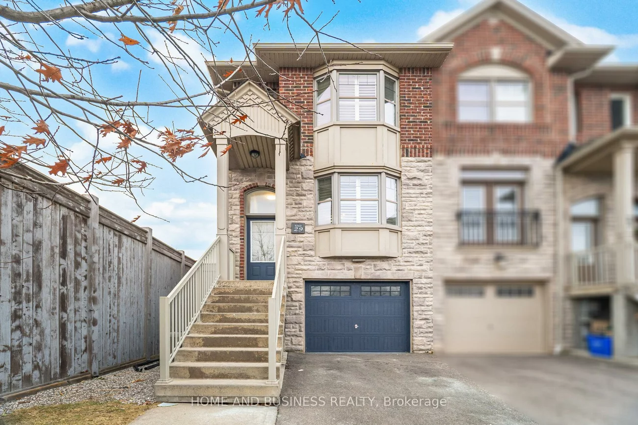 2410, Woodstock, 1019 - WM Westmount, Oakville