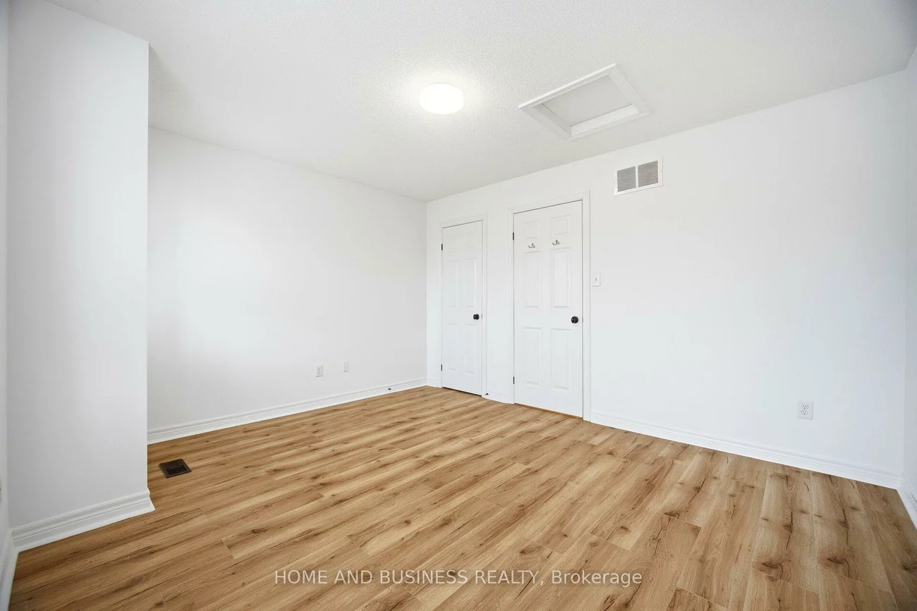 2410, Woodstock, 1019 - WM Westmount, Oakville