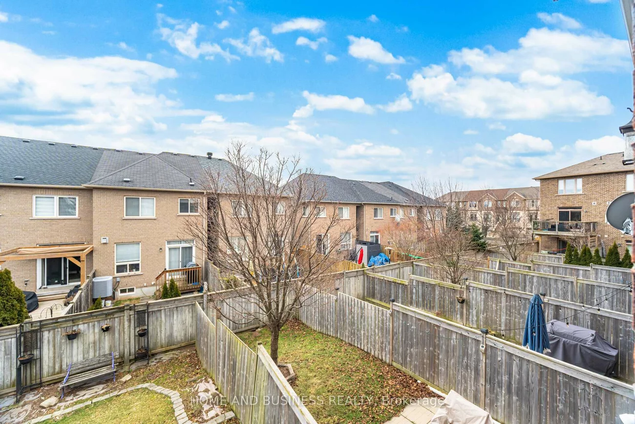 2410, Woodstock, 1019 - WM Westmount, Oakville