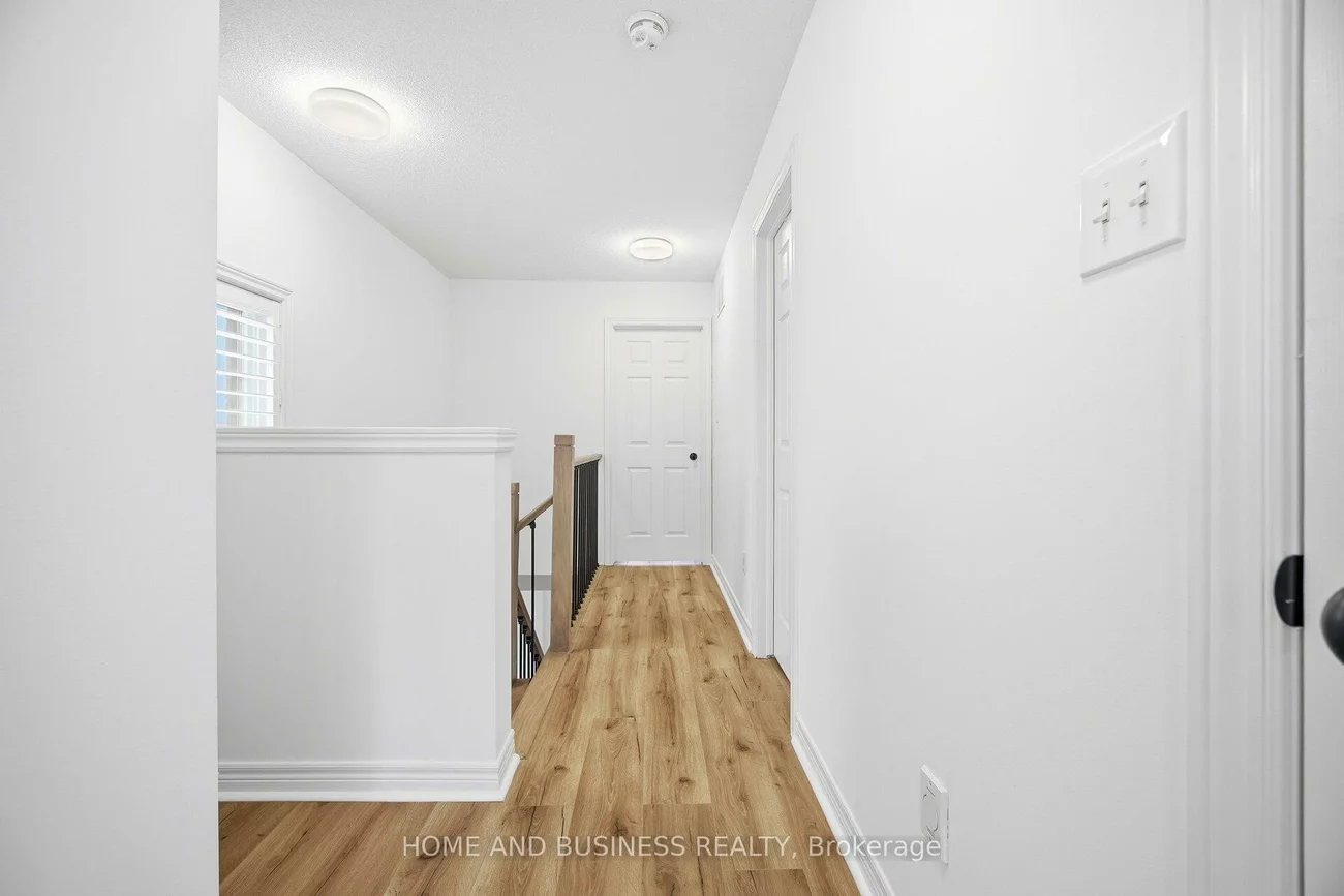 2410, Woodstock, 1019 - WM Westmount, Oakville