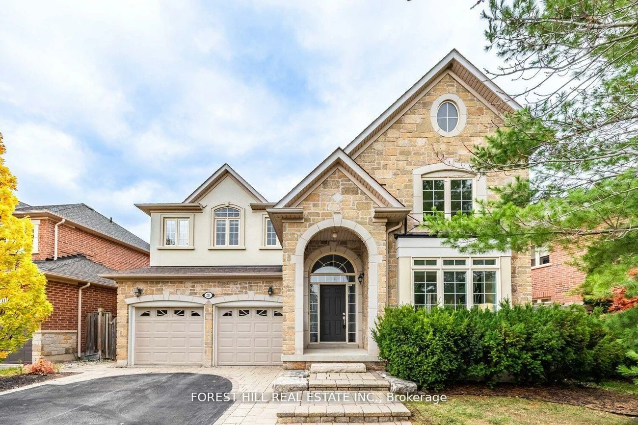 231, Butterfly, 1001 - BR Bronte, Oakville