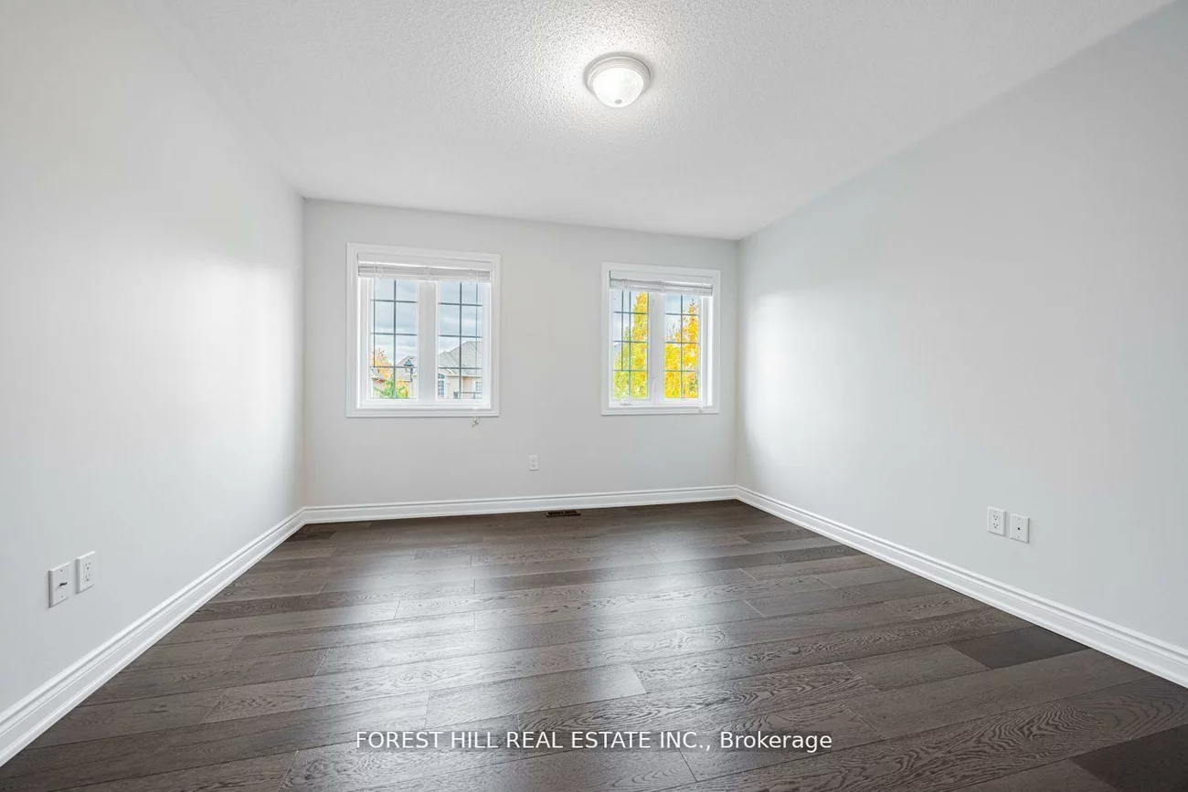 231, Butterfly, 1001 - BR Bronte, Oakville