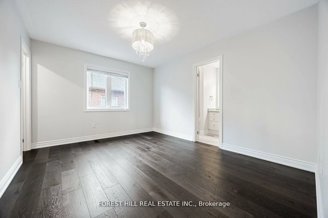 231, Butterfly, 1001 - BR Bronte, Oakville