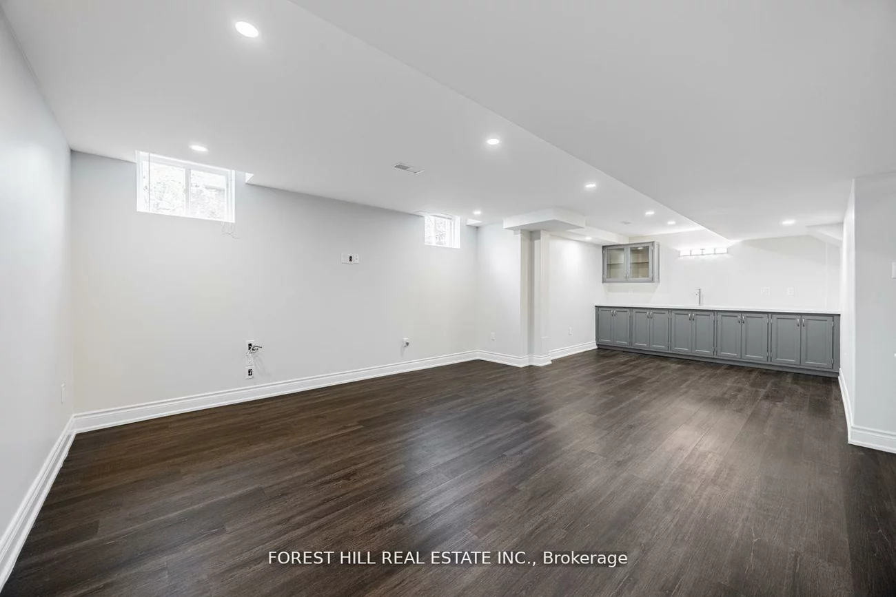 231, Butterfly, 1001 - BR Bronte, Oakville