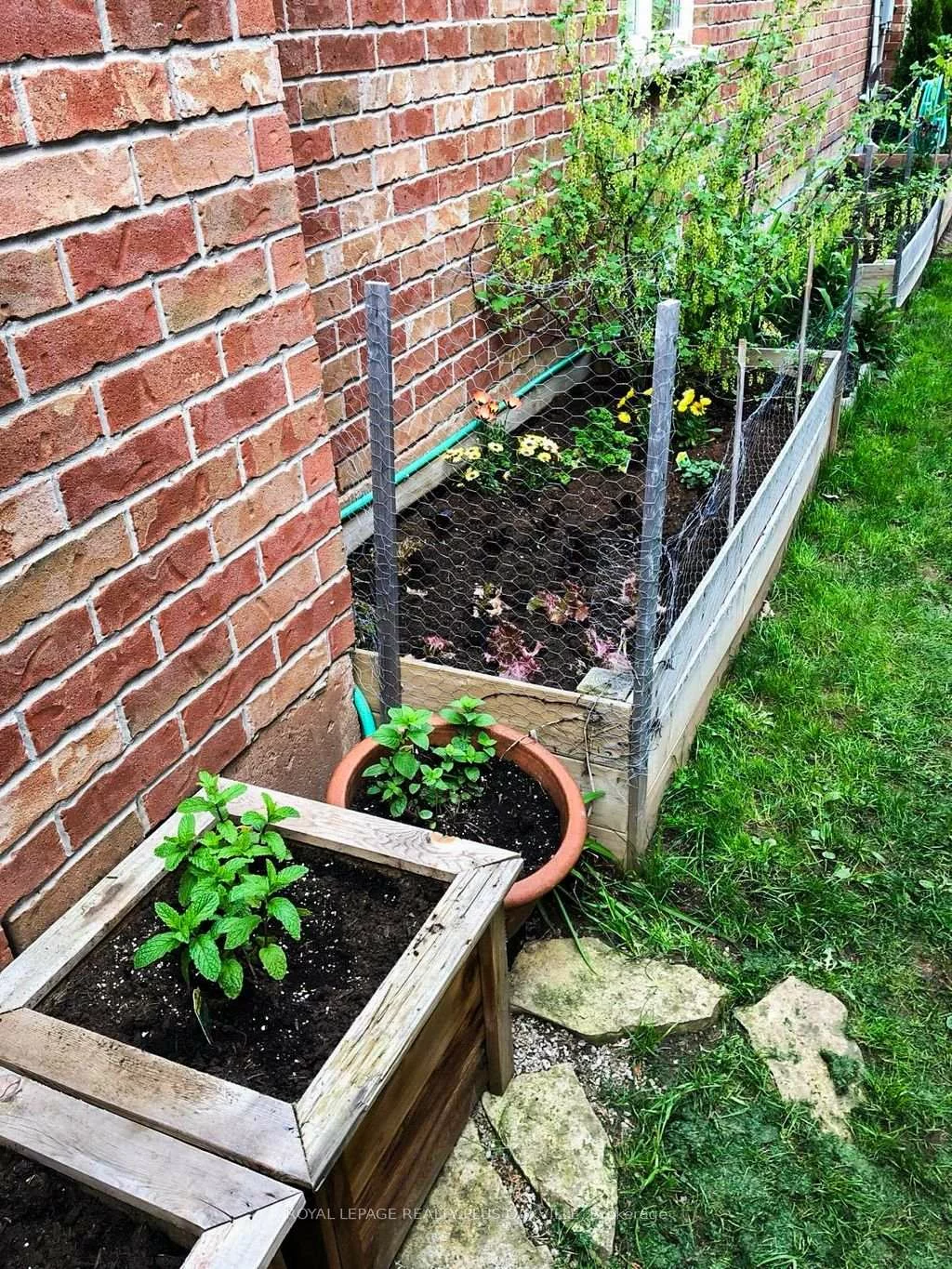 2249, Woodcrest, 1019 - WM Westmount, Oakville