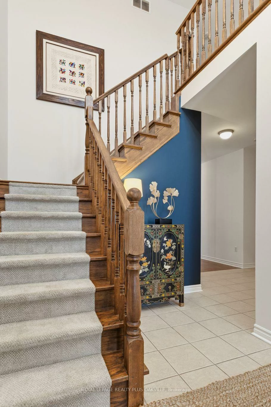 2249, Woodcrest, 1019 - WM Westmount, Oakville