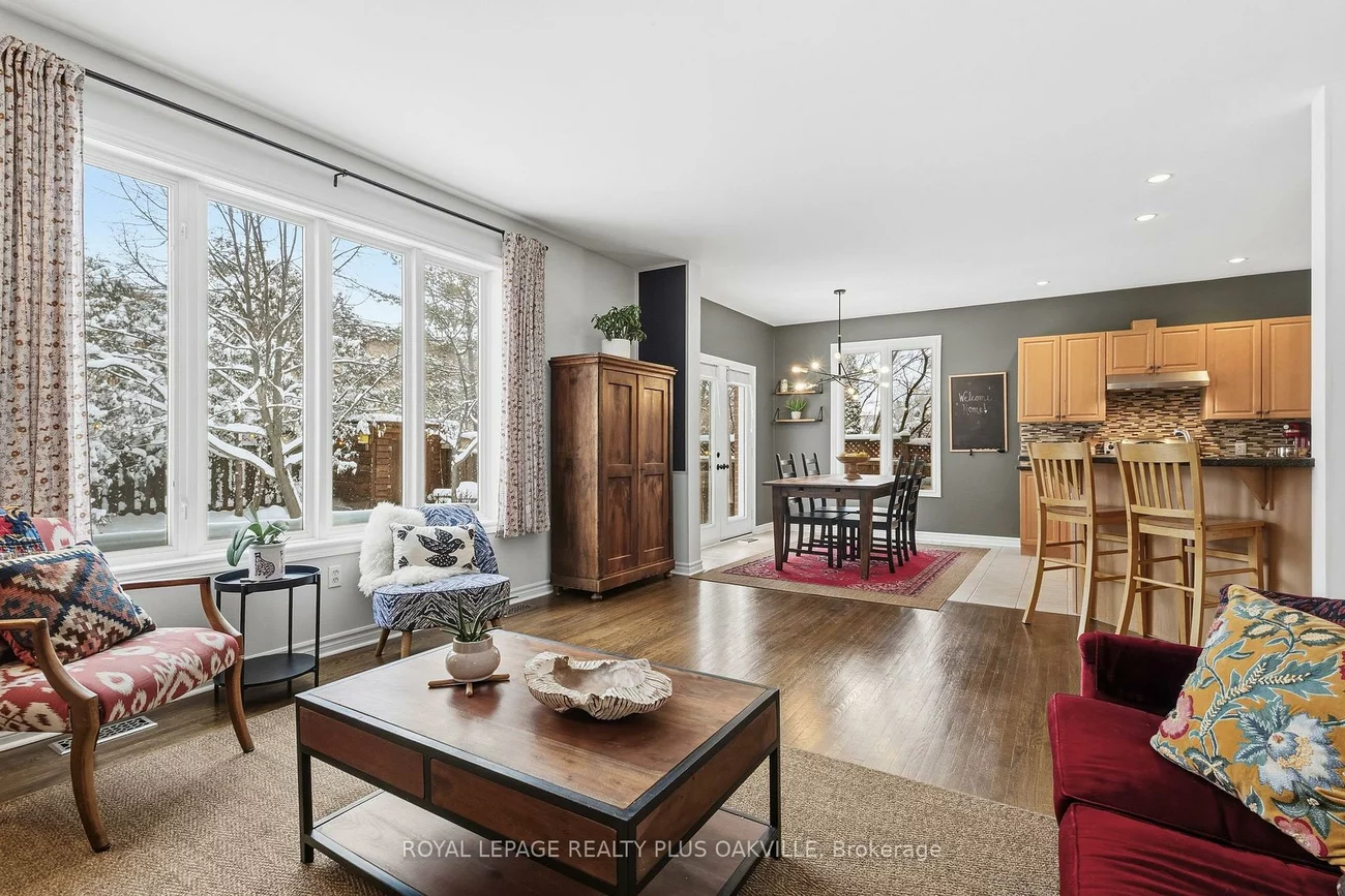 2249, Woodcrest, 1019 - WM Westmount, Oakville