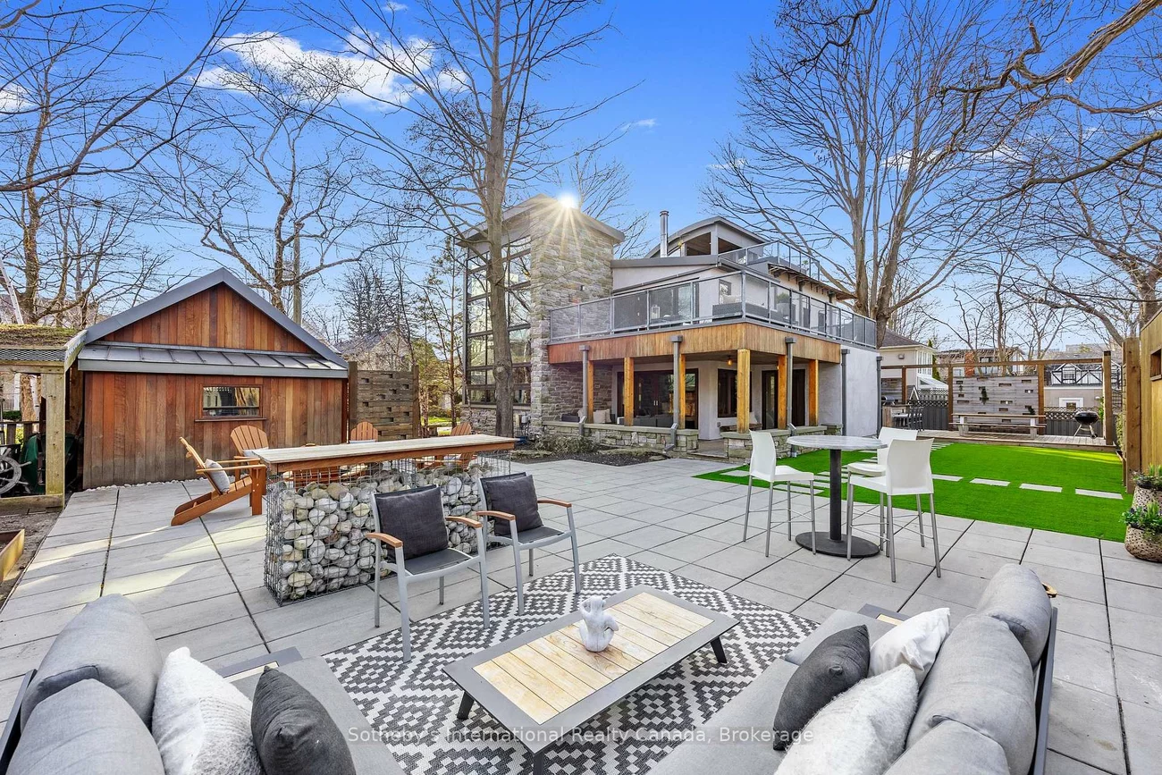 55, Chisholm, 1002 - CO Central, Oakville