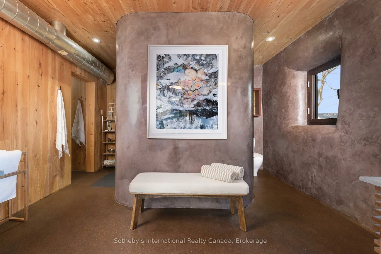 55, Chisholm, 1002 - CO Central, Oakville