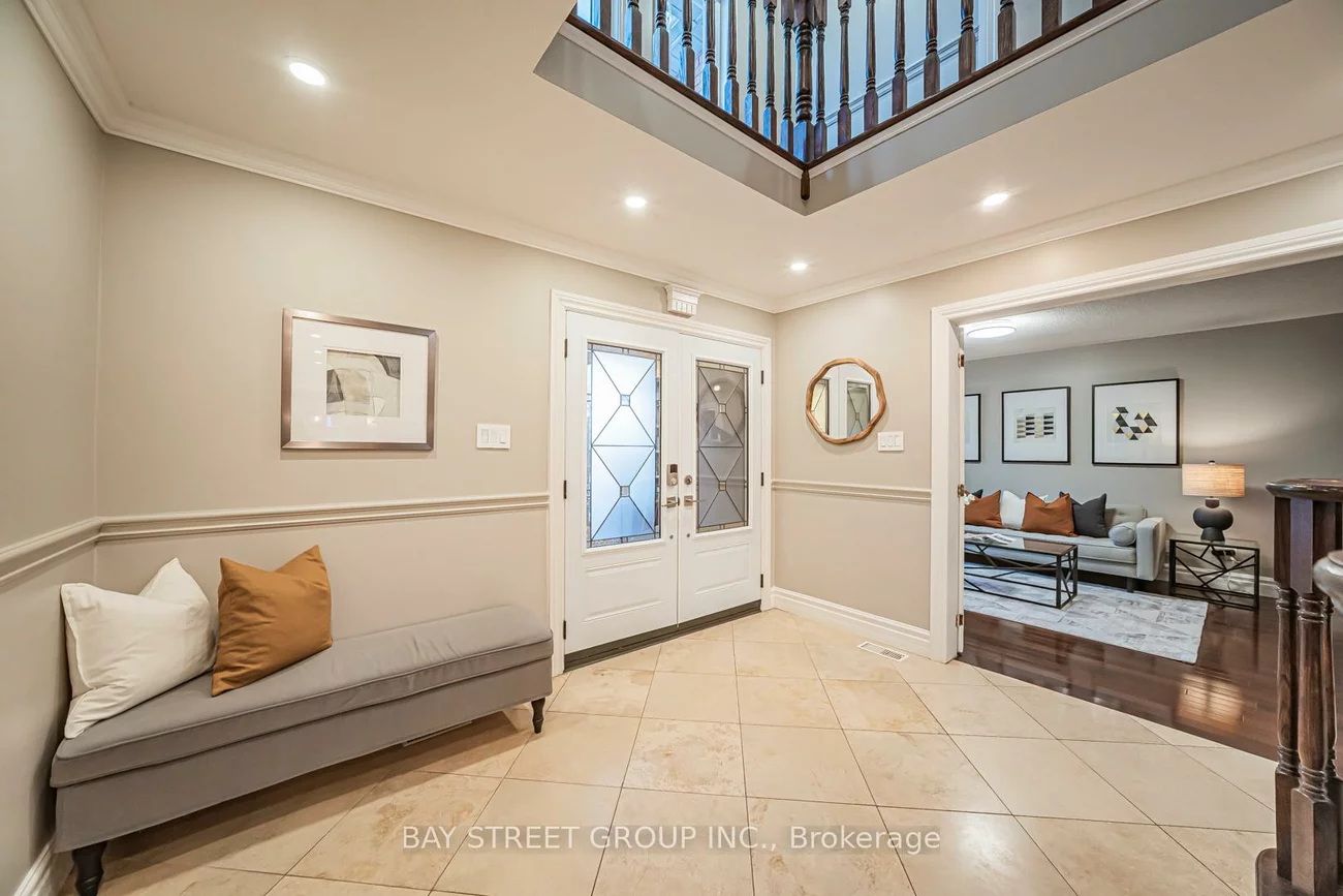 2167, Castlefield, 1015 - RO River Oaks, Oakville