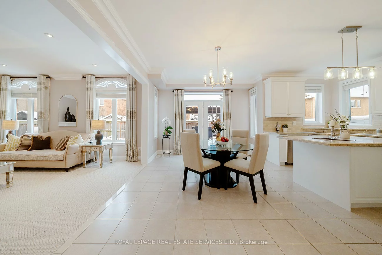 165, Alison, 1001 - BR Bronte, Oakville